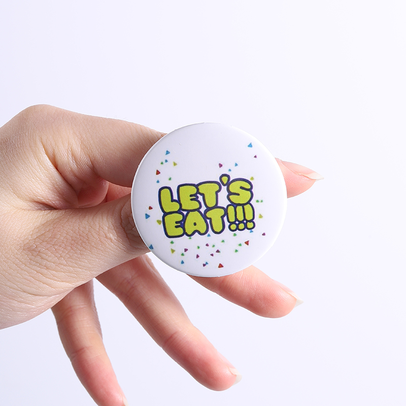 Broche de Personagem Roxo Anta - Retro Gaming Style avaliação e preço